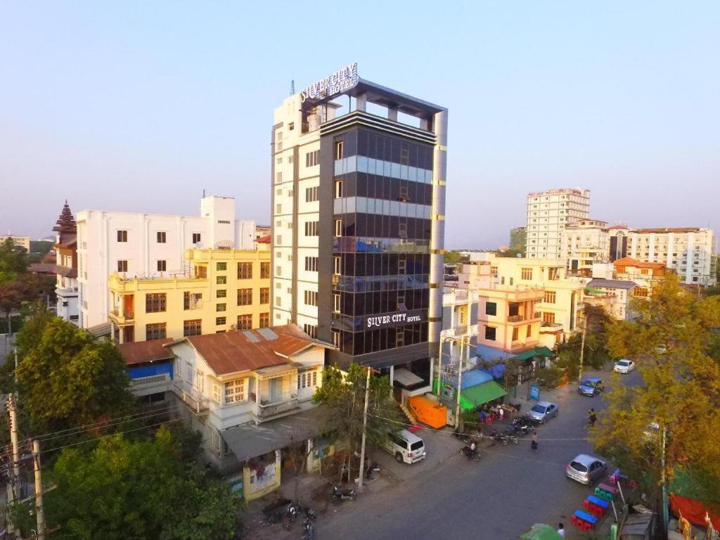 Silver City Hotel Mandalay Exteriér fotografie