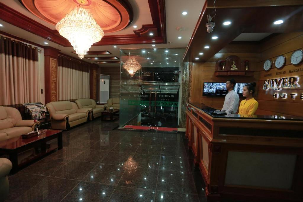 Silver City Hotel Mandalay Exteriér fotografie