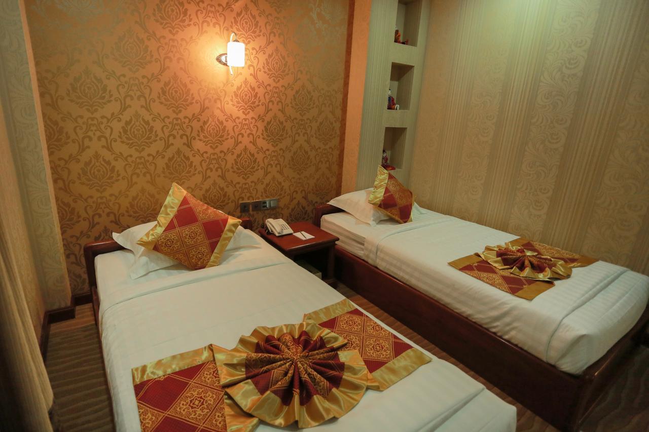 Silver City Hotel Mandalay Exteriér fotografie